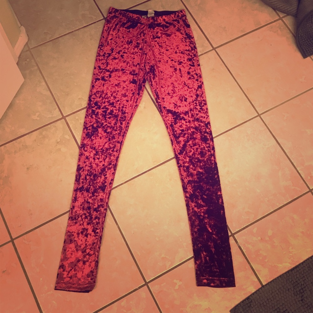 Maroon velvet leggings